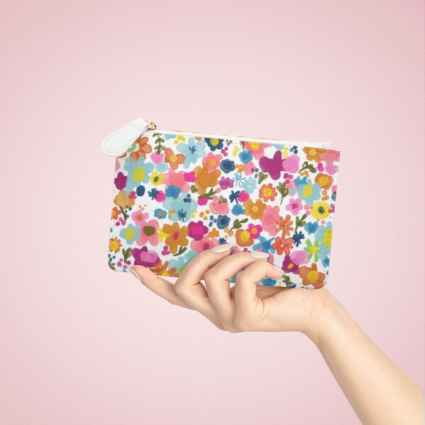 Bag full of flowers and spring vibes 🌸🏄🏼‍♀️ - Image 6