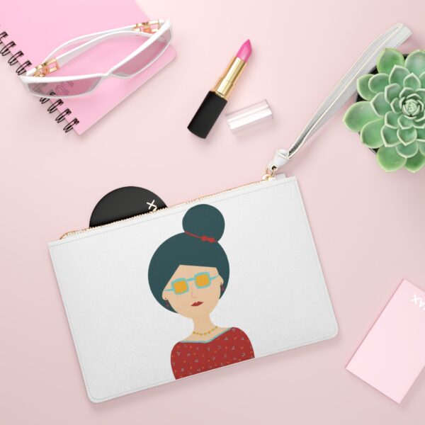 Stylish Clutch Bag 💅🏼🌸 - Image 4